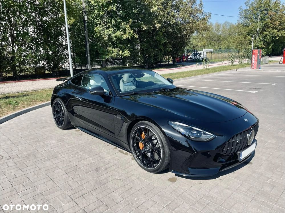Mercedes-Benz AMG GT - 1