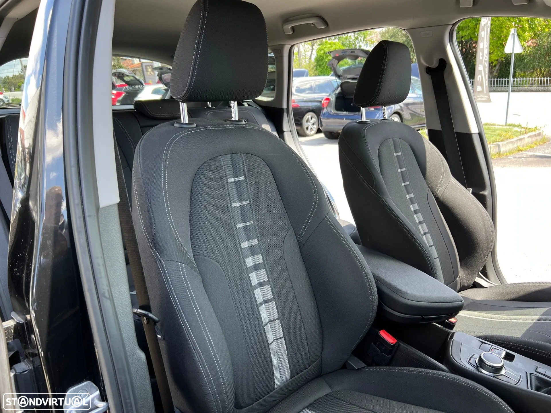 BMW X1 16 d sDrive Line Sport Auto - 12