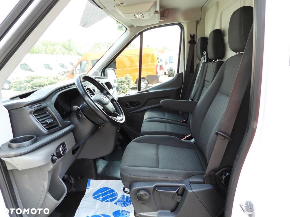Ford TRANSIT  FURGON TEMPOMAT LEDY KLIMATYZACJA  130KM - 24