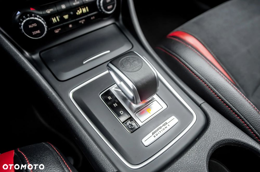 Mercedes-Benz CLA 45 AMG 4Matic 7G-DCT Edition 1 - 33