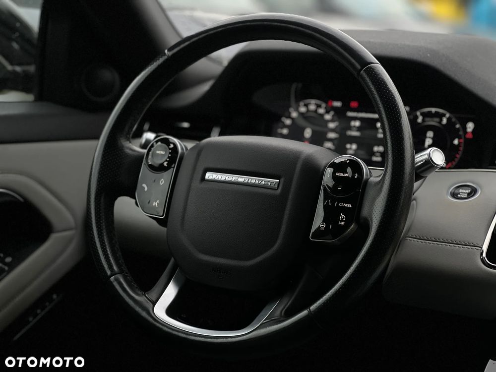 Land Rover Range Rover Evoque - 17