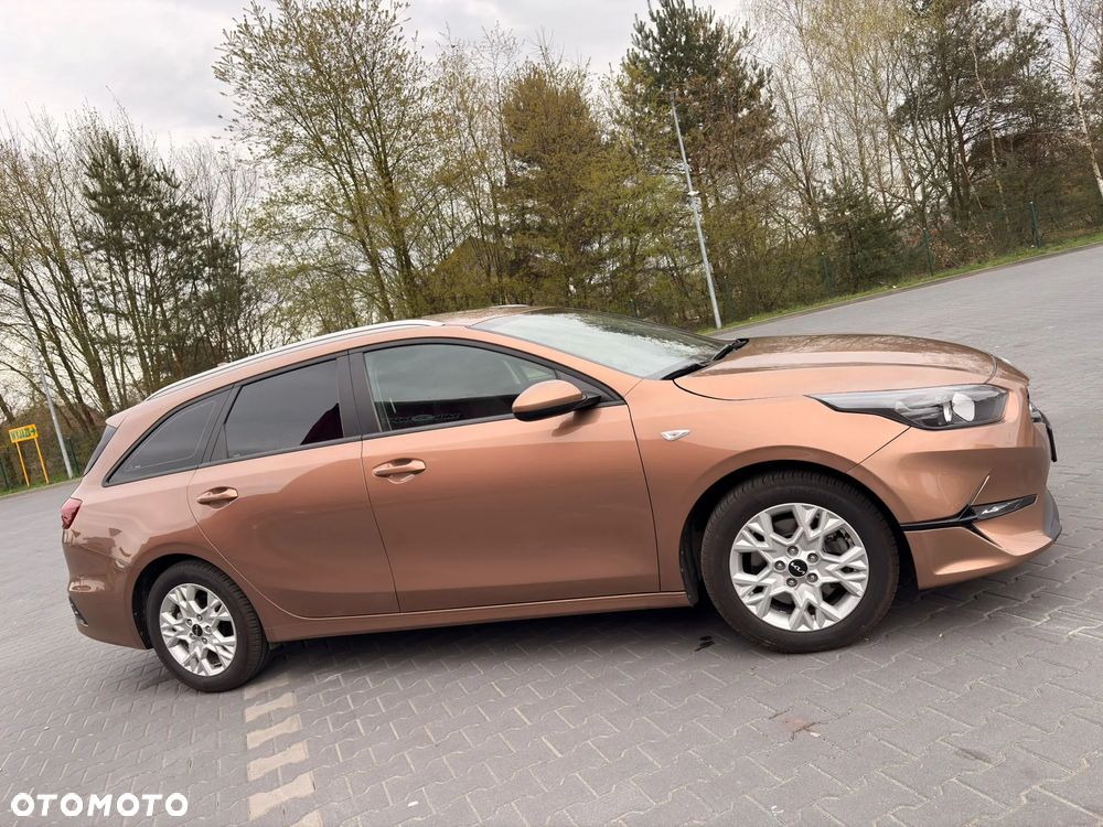 Kia Ceed 1.5 T-GDI OPF Nightline Edition - 1