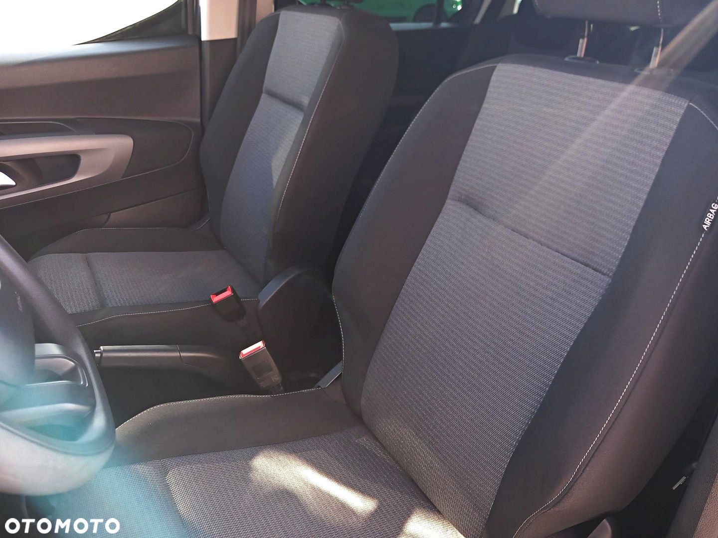 Toyota Proace City Verso Long 1.2 D-4T Family - 14