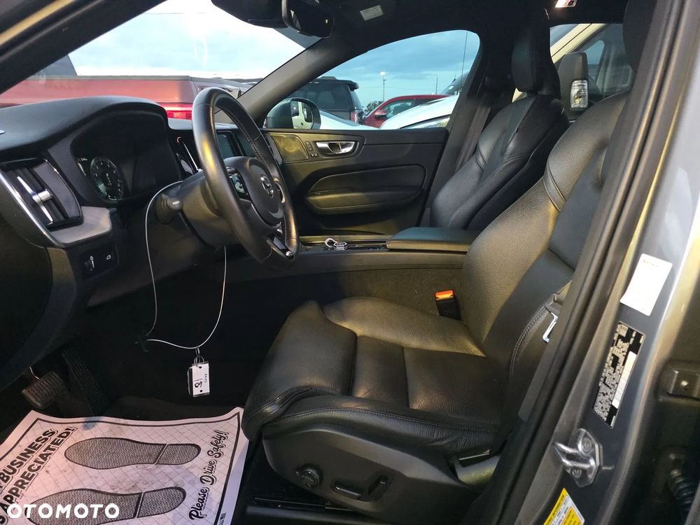 Volvo XC 60 T5 AWD Inscription - 9
