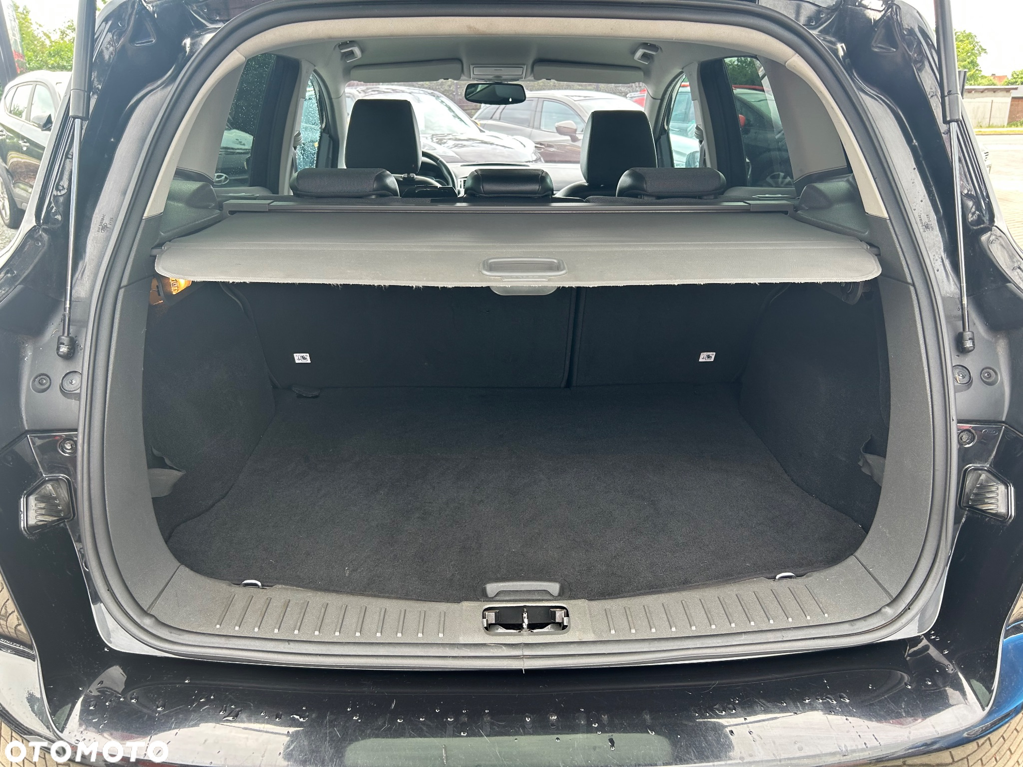 Ford Kuga 2.0 TDCi 2x4 Titanium - 13