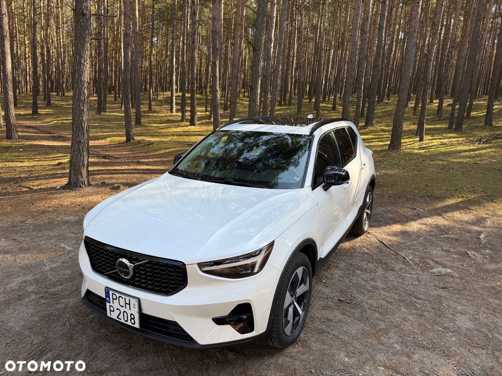 Volvo XC 40 B5 AWD Ultimate Dark - 15