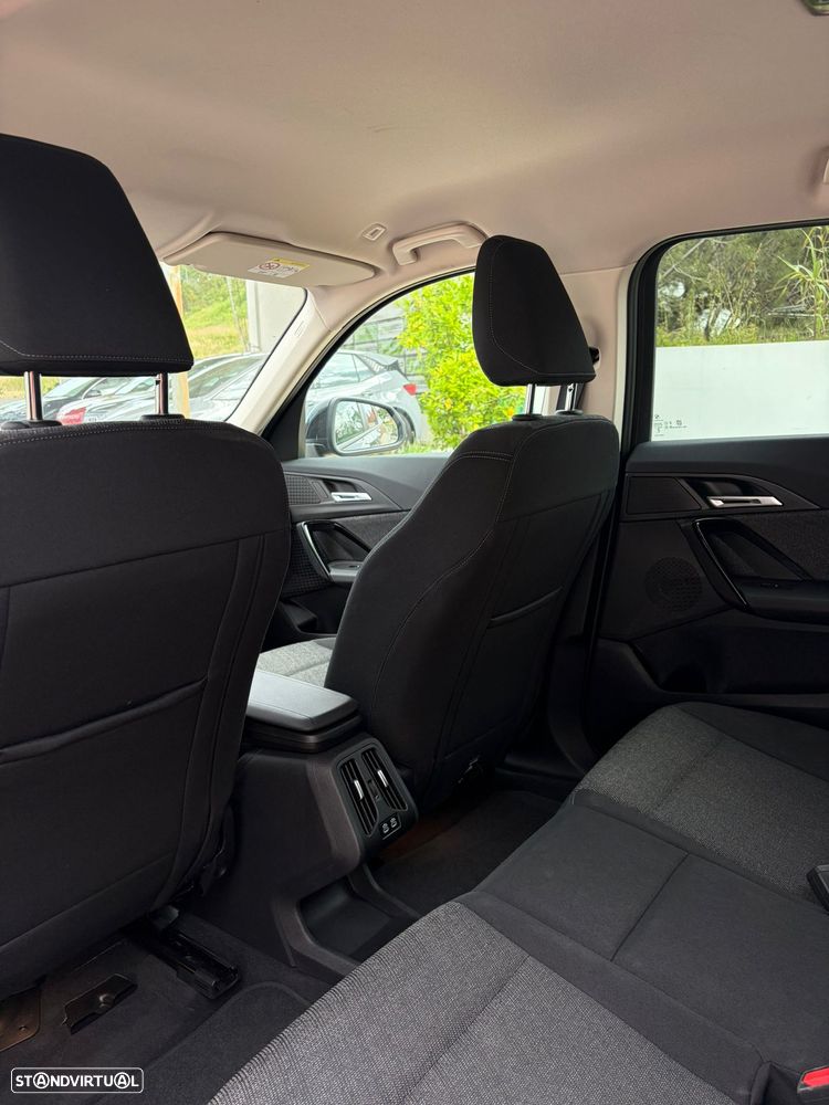 BMW iX1 xDrive30 - 10