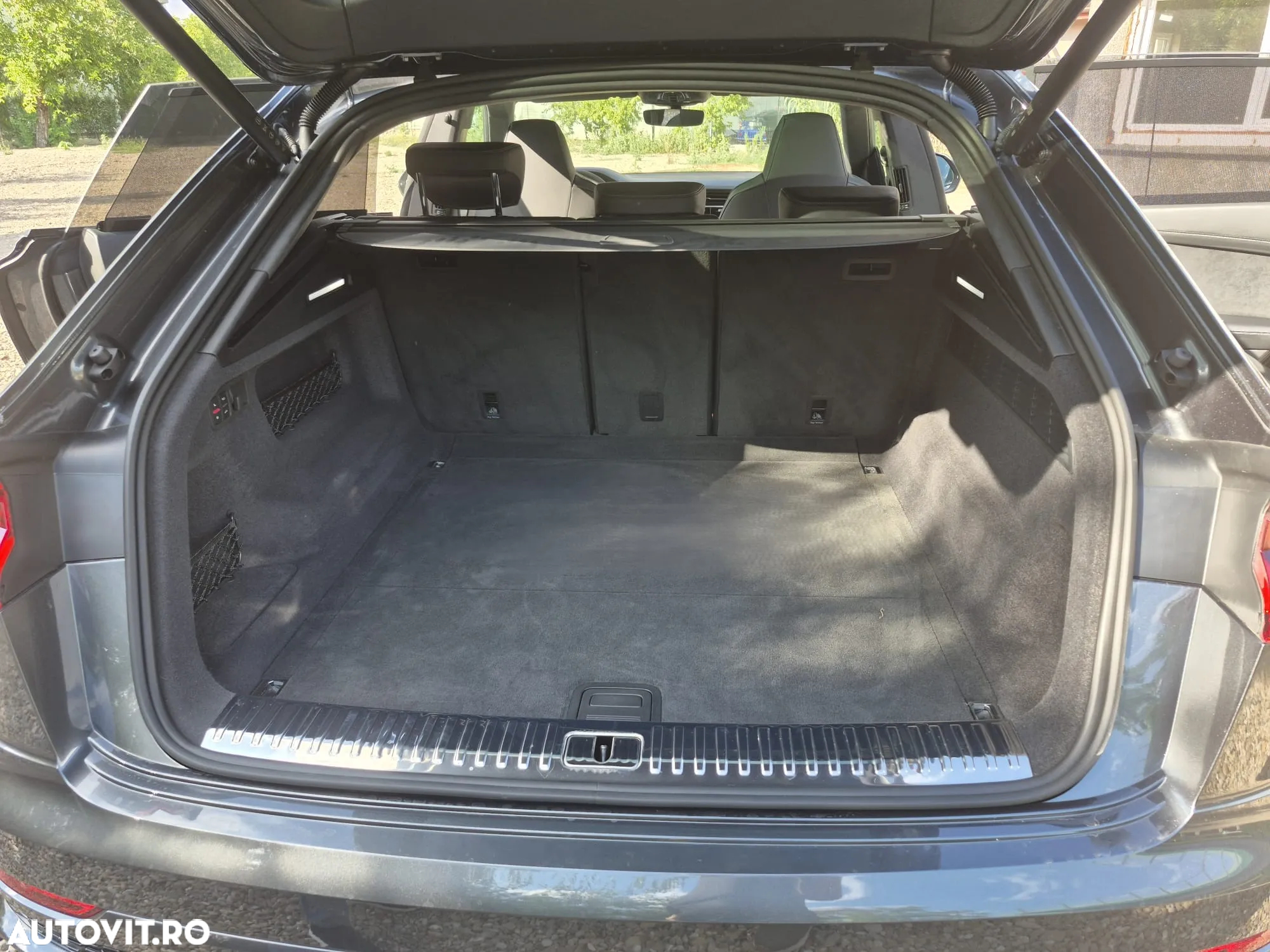 Audi RS Q8 RSQ8 4.0 TFSI quattro MHEV Tiptronic - 32