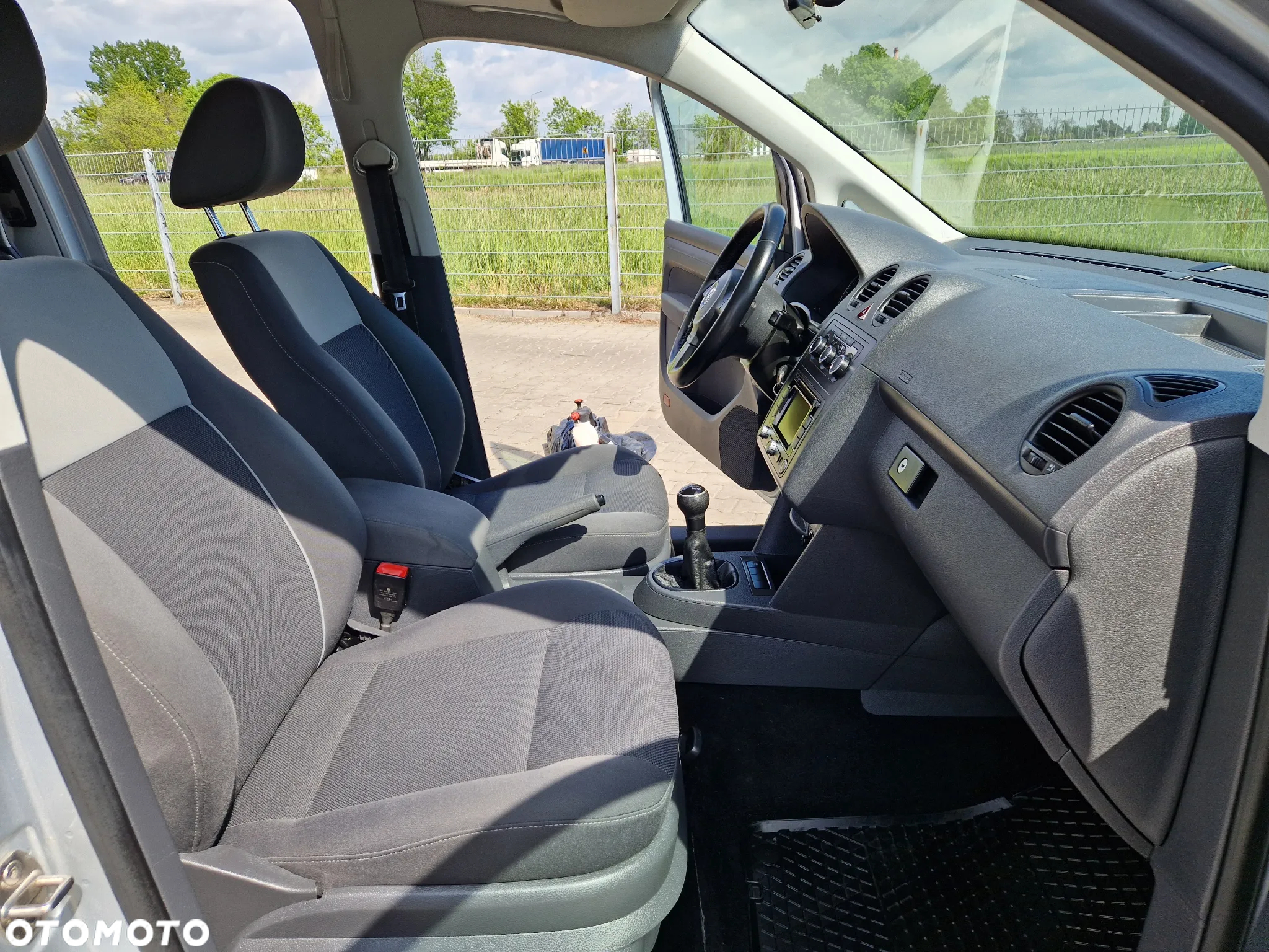 Volkswagen Caddy Maxi 1.6 TDI Comfortline - 14