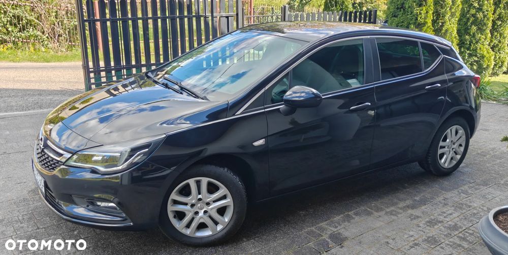 Opel Astra 1.4 Turbo Innovation - 21