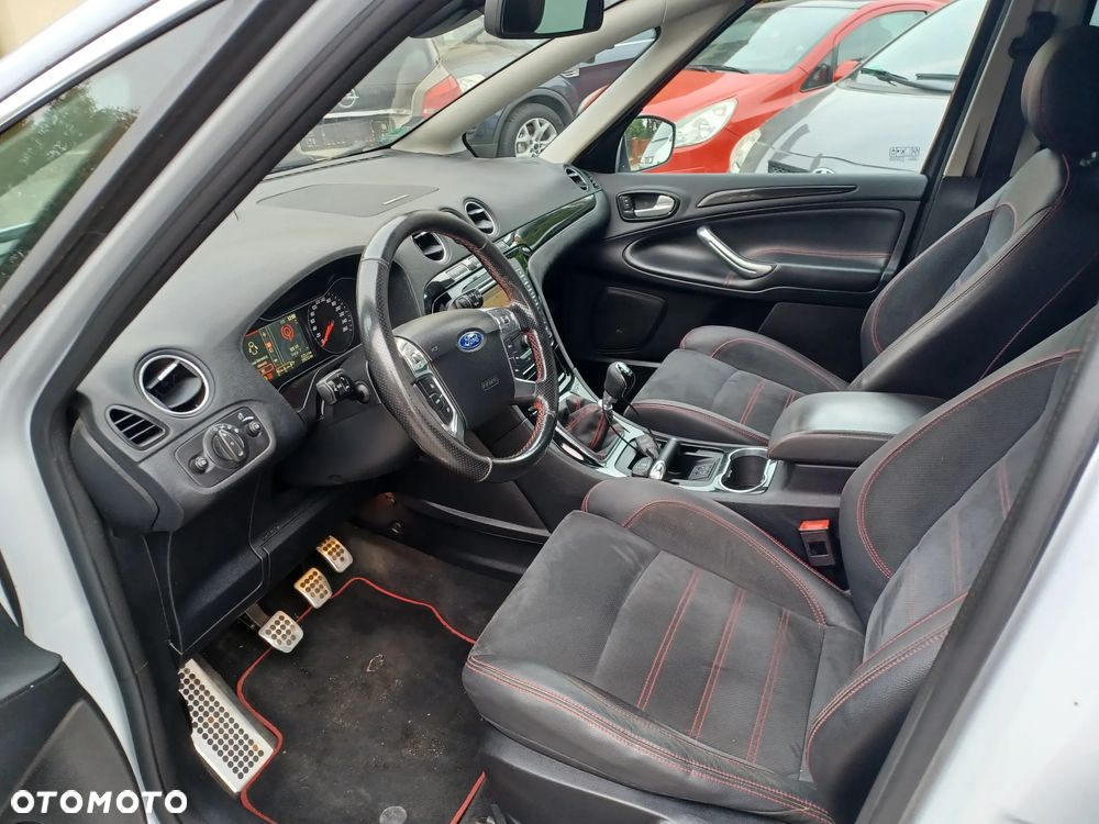 Ford S-Max 2.0 TDCi DPF Titanium - 17