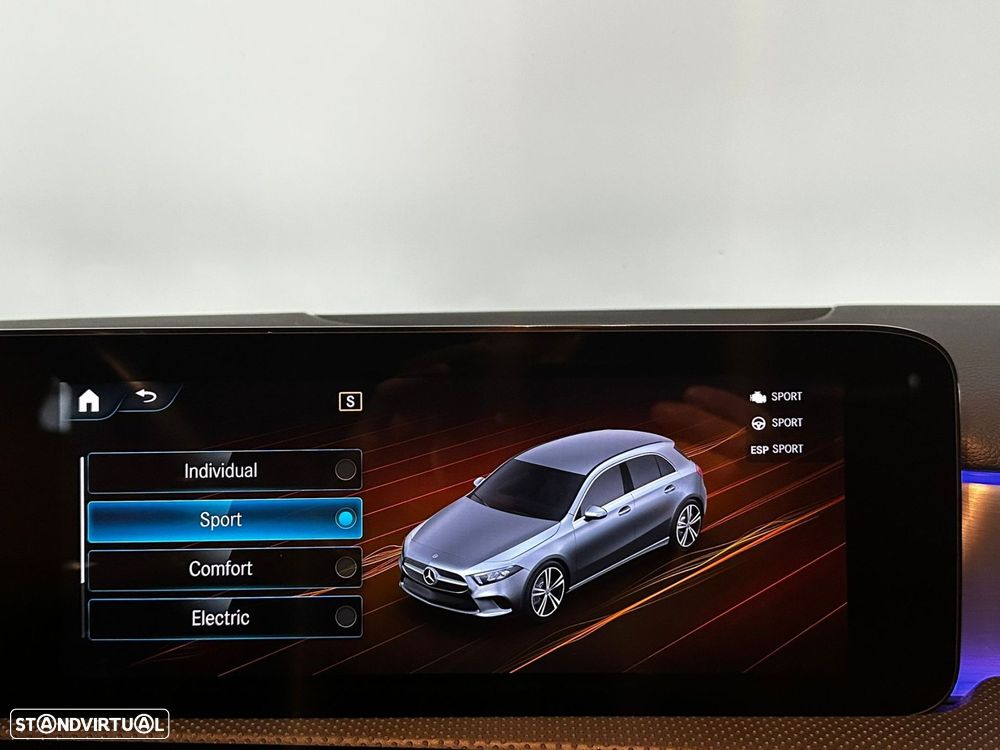 Mercedes-Benz A 250 e AMG Line - 23