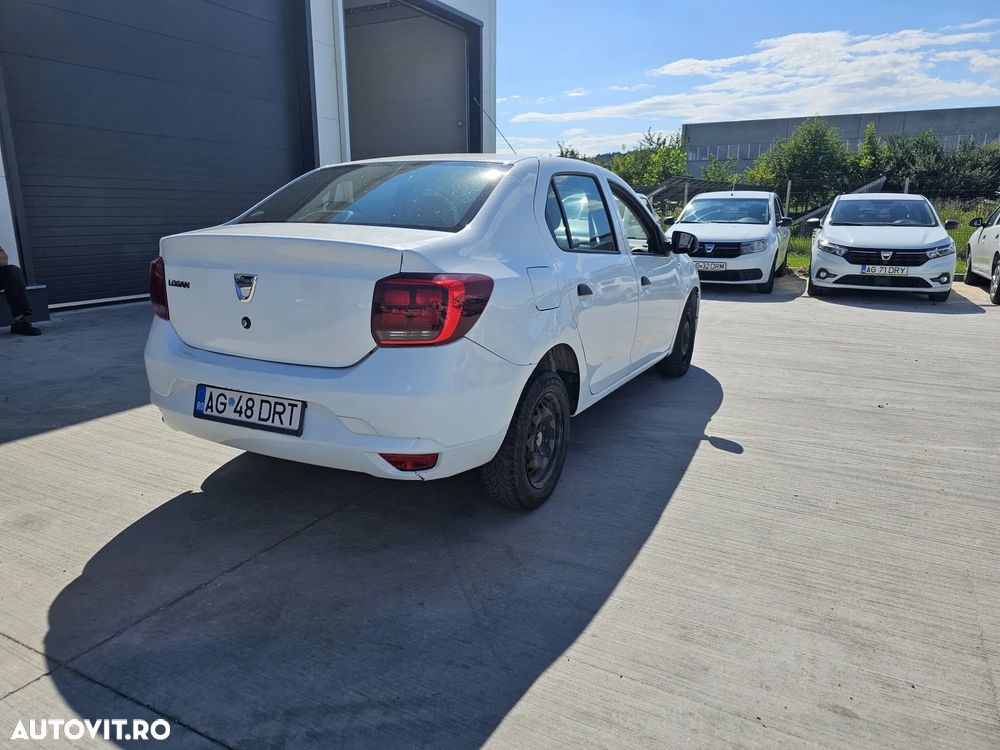 Dacia Logan - 5