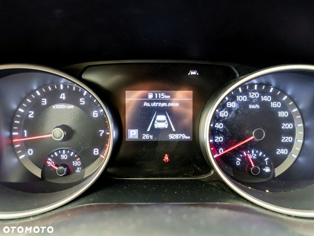Kia XCeed - 26