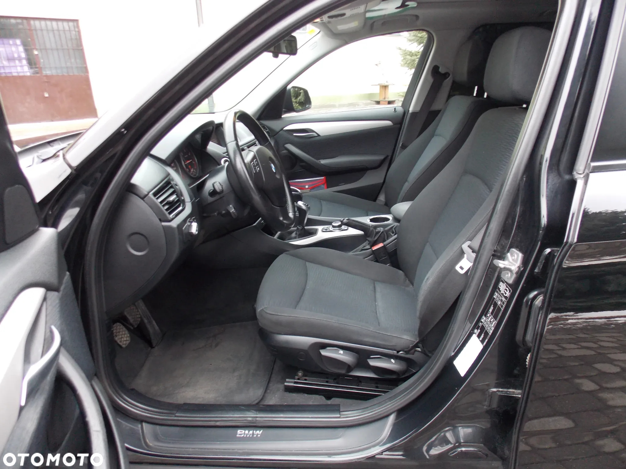 BMW X1 sDrive18d xLine - 22
