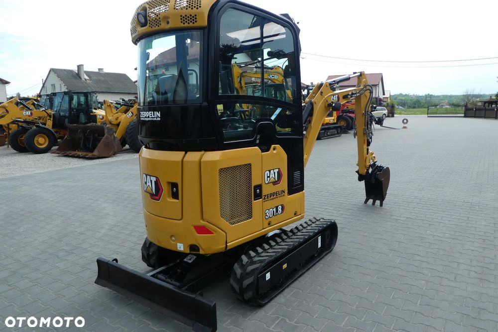 Caterpillar 301,8 PODWOZIE ROSUWANE - 4