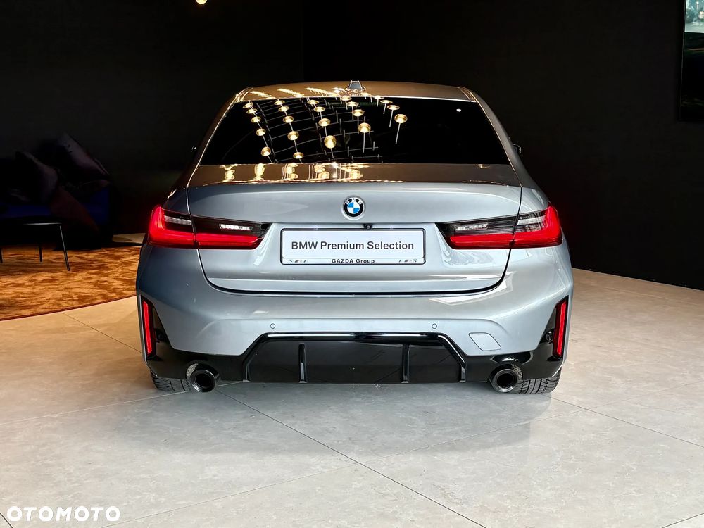 BMW Seria 3 320d xDrive mHEV M Sport sport - 9