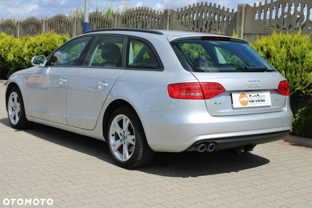 Audi A4 Avant 2.0 TDI DPF Ambiente - 39