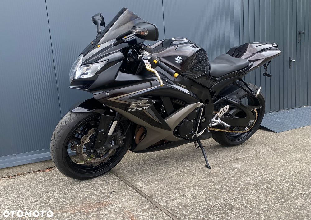 Suzuki GSX-R - 5