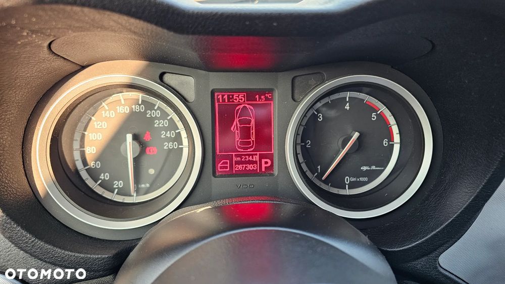 Alfa Romeo 159 1.9JTDM Q-Distinctive - 26