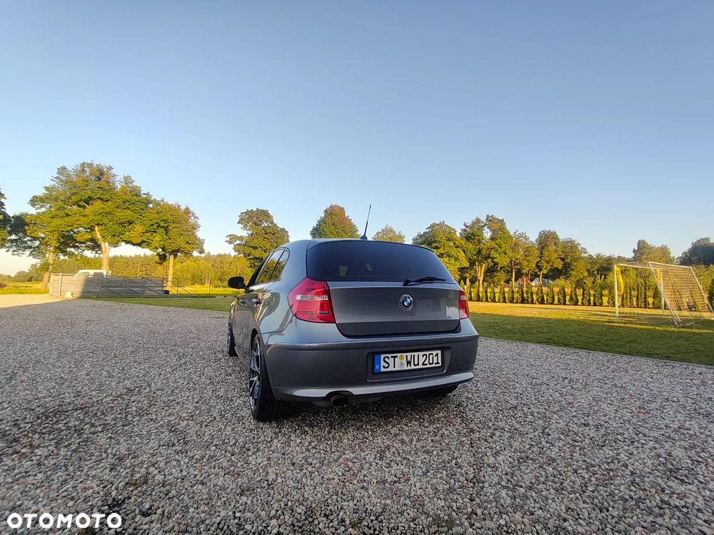 BMW Seria 1 - 22