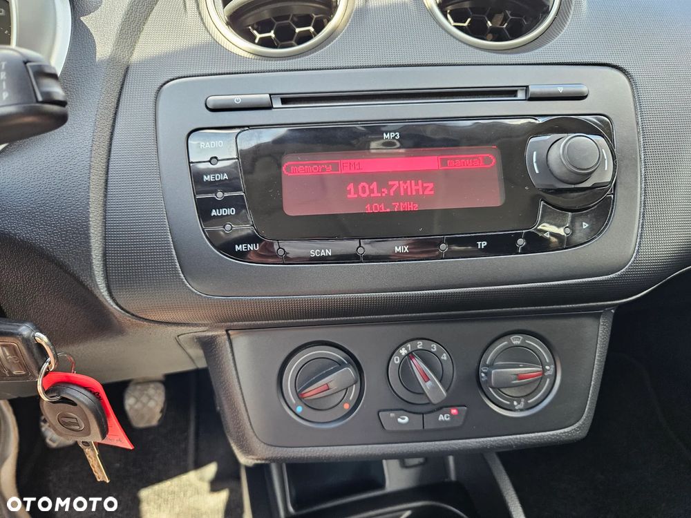 Seat Ibiza 1.6 16V Sport Edition - 19