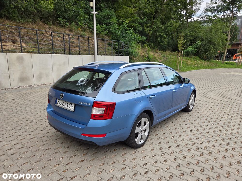 Skoda Octavia 2.0 TDI Elegance - 6