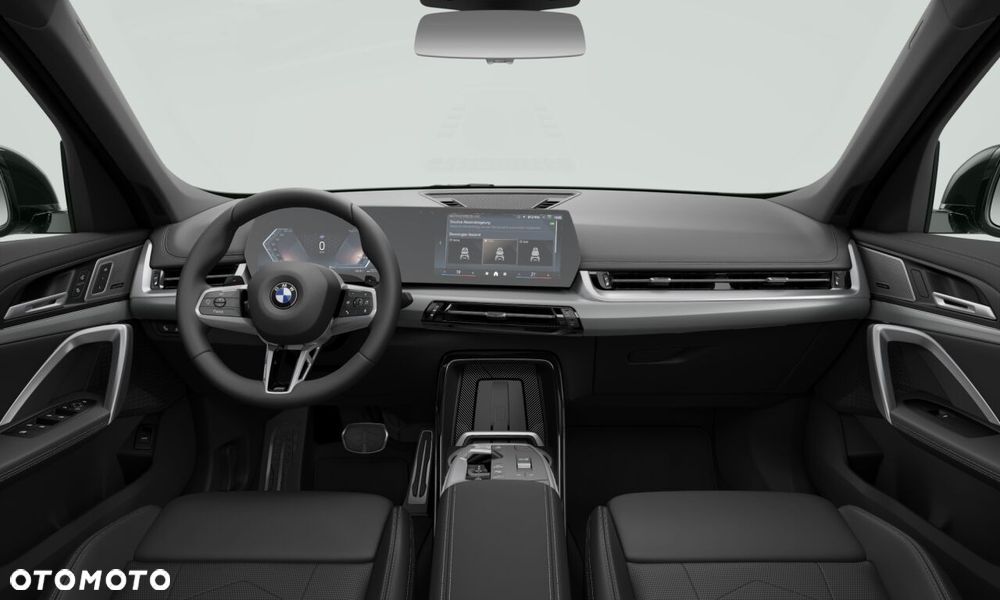 BMW X1 sDrive20i mHEV - 3