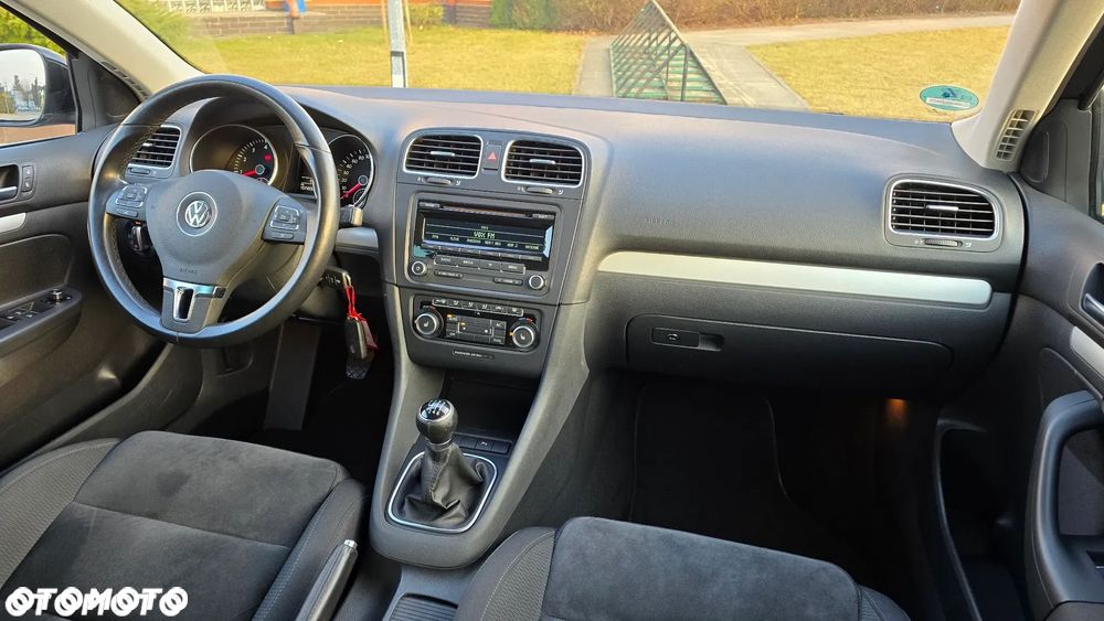 Volkswagen Golf - 12