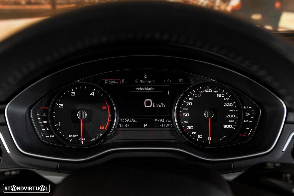 Audi A4 Avant 2.0 TDI Advance S tronic - 12