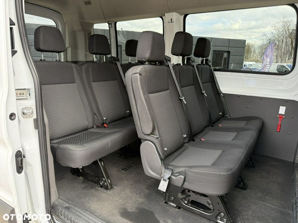 Ford Transit - 21