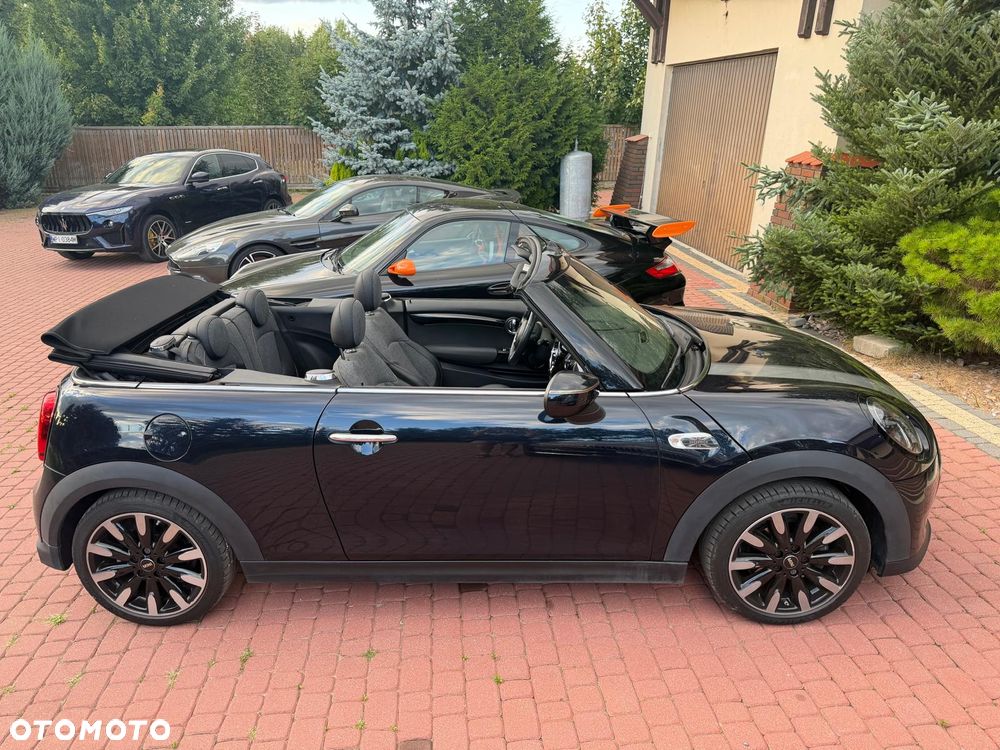 MINI Cooper Anniversary Edition - 32