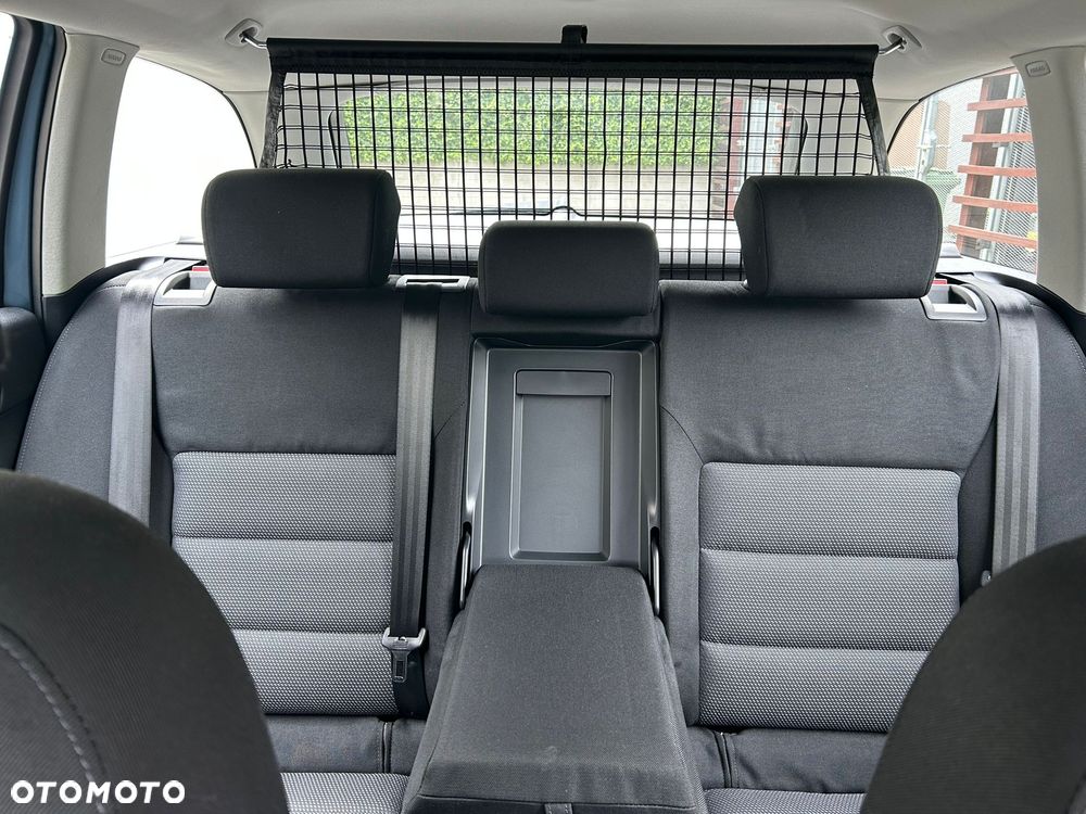 Skoda Octavia 1.6 Combi Classic - 23