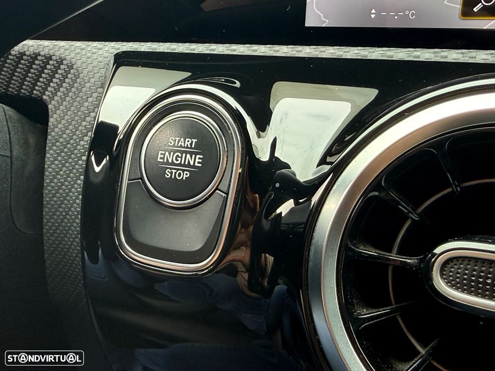 Mercedes-Benz A 250 e Progressive - 37