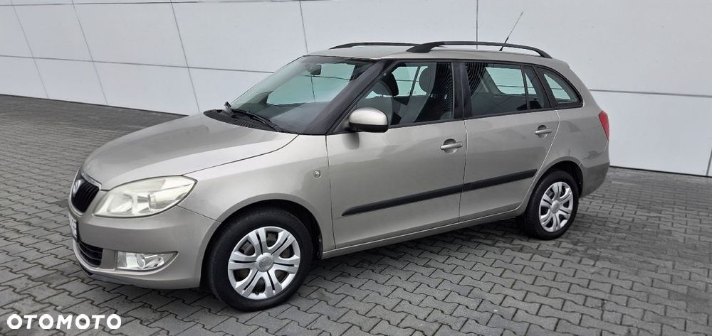 Skoda Fabia 1.2 HTP Ambiente - 6