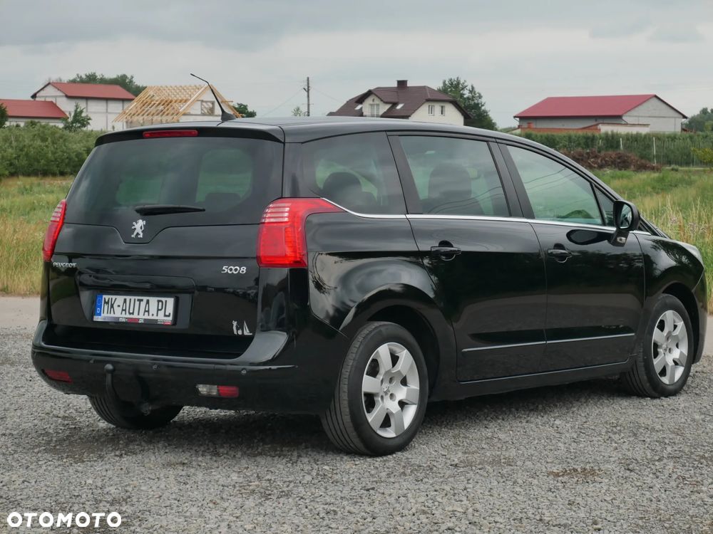 Peugeot 5008 1.6 HDi Premium - 11