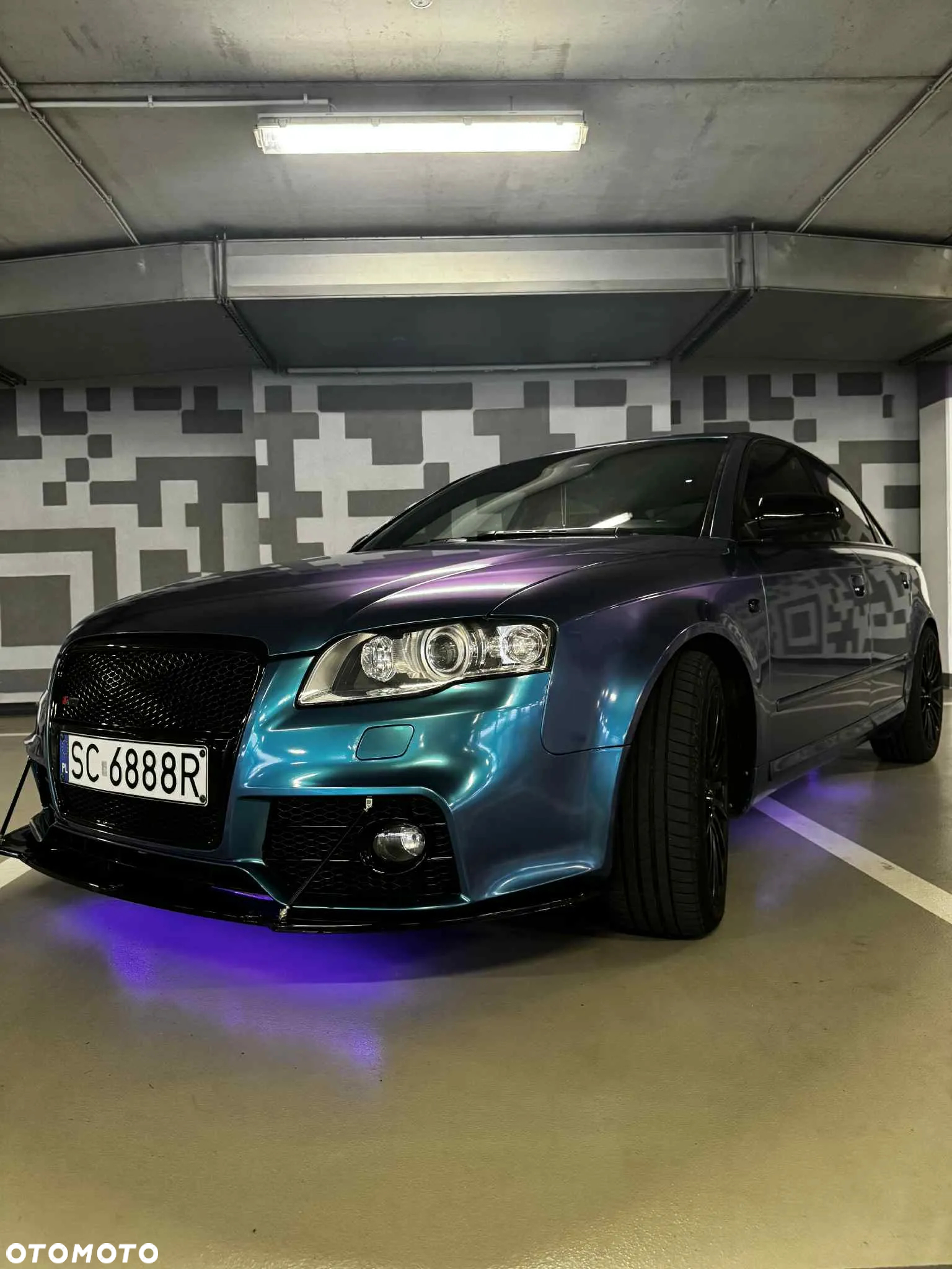Audi A4 2.0T FSI Quattro - 8