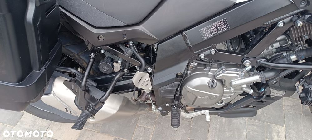 Suzuki V-STROM - 23