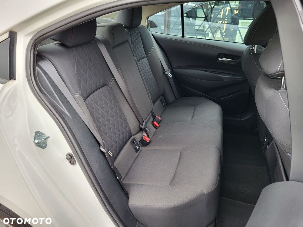 Toyota Corolla 1.6 Comfort - 22