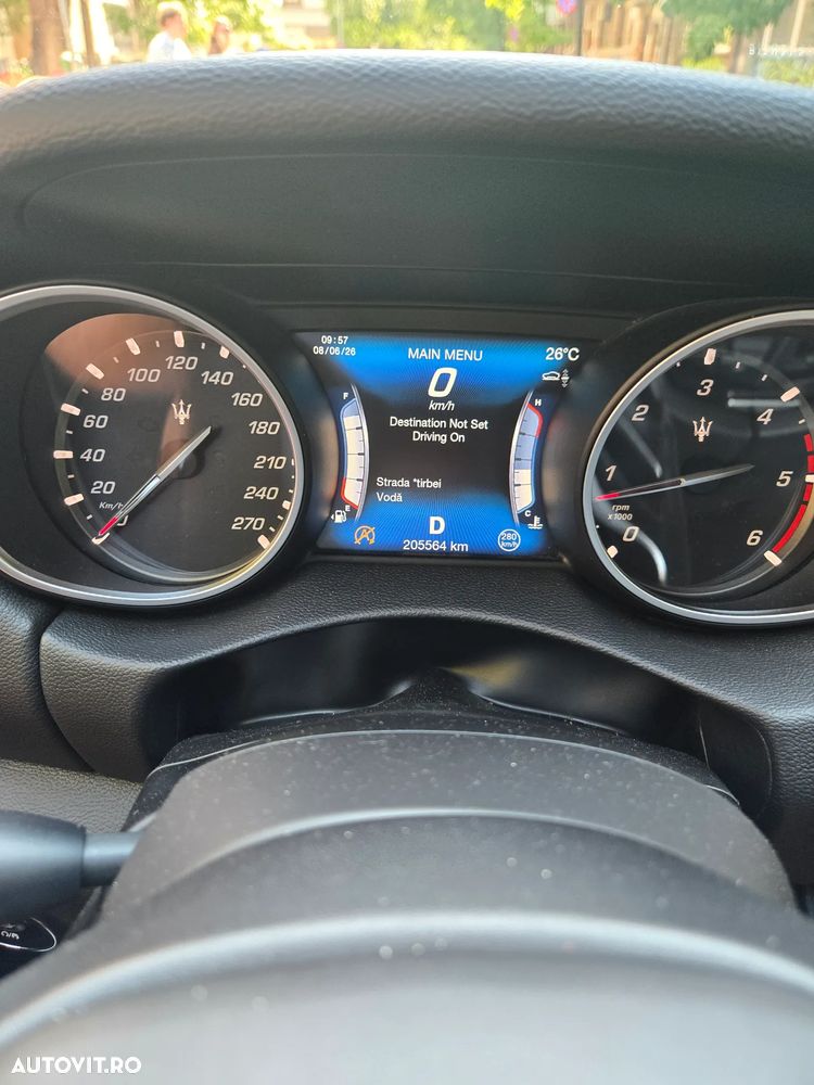 Maserati Levante Q4 - 10