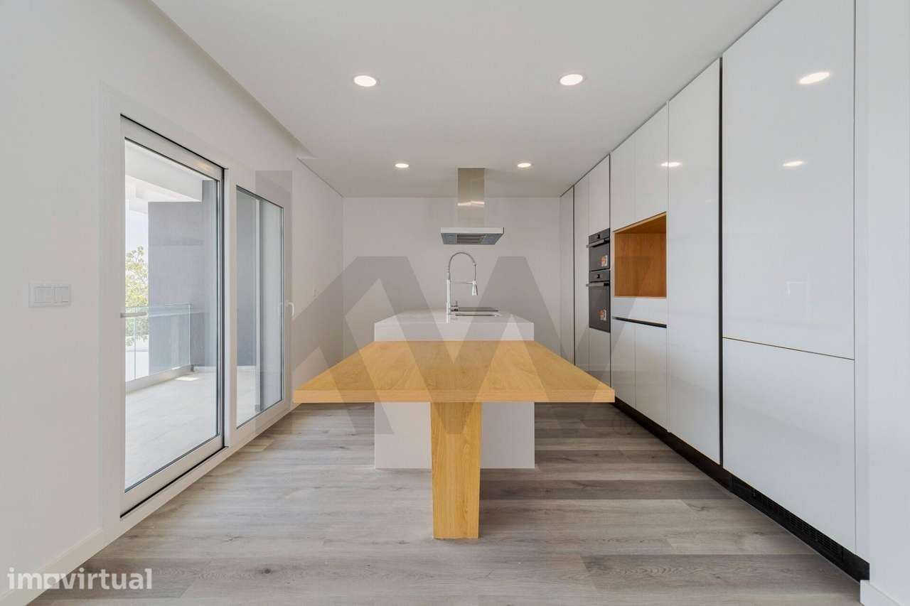 Moradia Geminada T4 Nova | Piscina | Lote de 400 m2 | - Grande imagem: 5/17