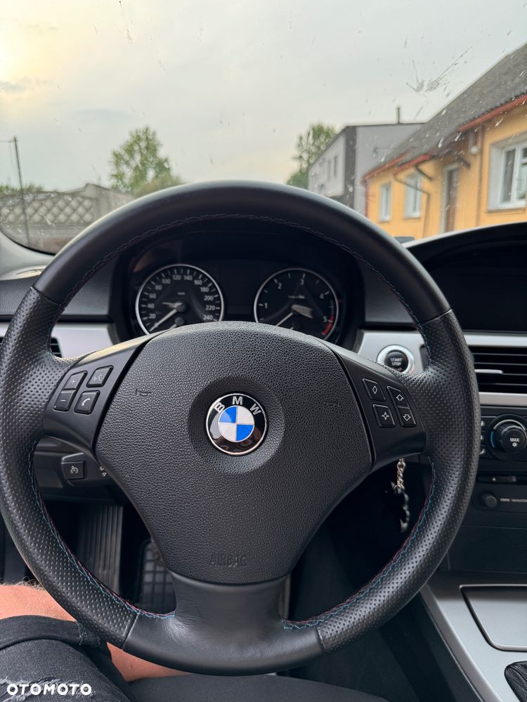 BMW Seria 3 320d - 12