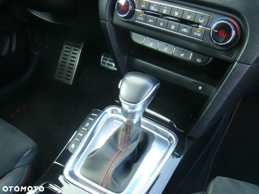 Kia ProCeed 1.6 T-GDI DCT7 OPF GT - 37