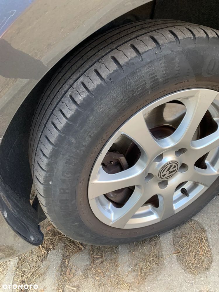 Volkswagen Sharan 2.0 TDI 4Motion BlueMotion Technology Comfortline - 26