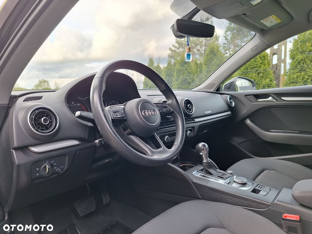 Audi A3 Sportback 35 TFSI S tronic S line - 8