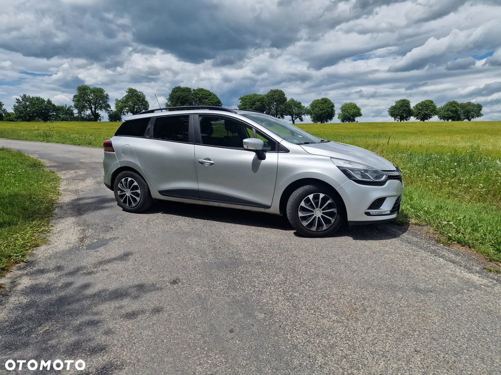 Renault Clio - 18