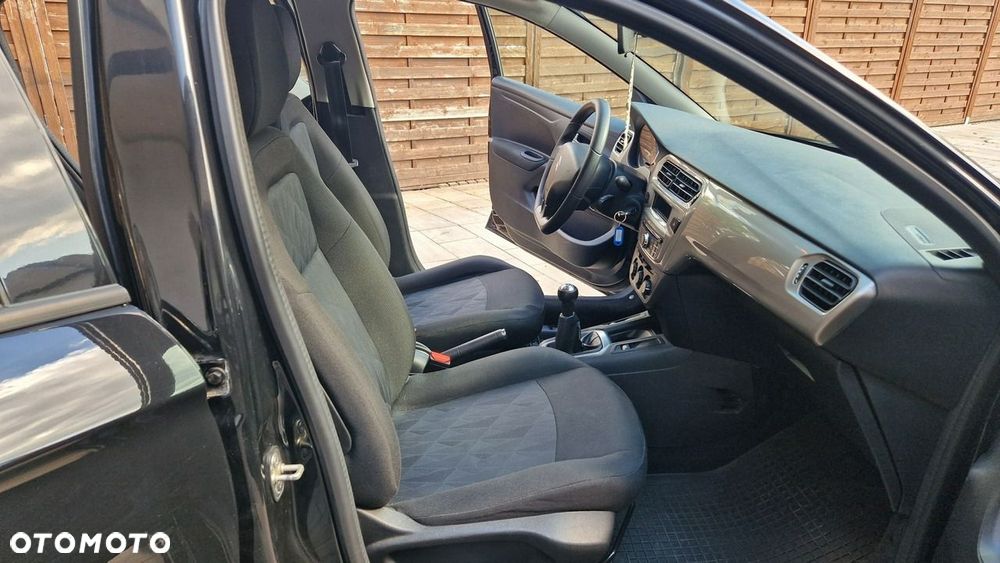 Citroën C-Elysée - 16