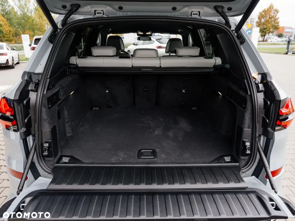BMW X5 xDrive30d - 16