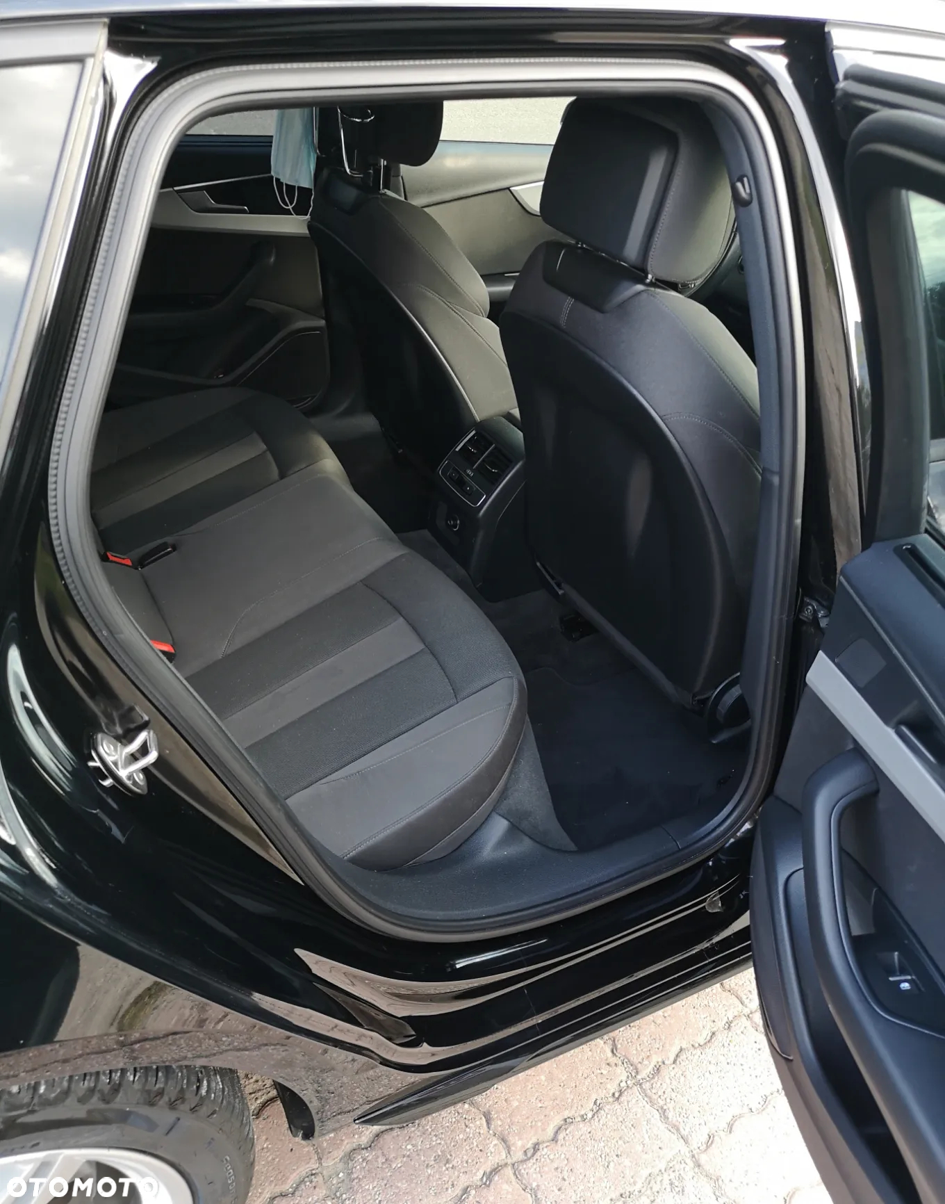 Audi A4 - 4