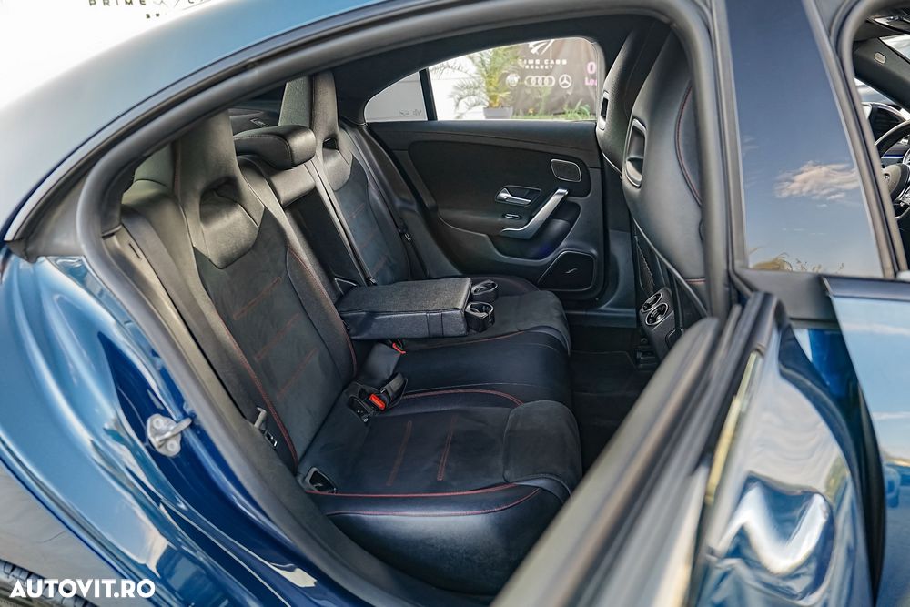 Mercedes-Benz CLA 200 7G-DCT Edition AMG Line - 23